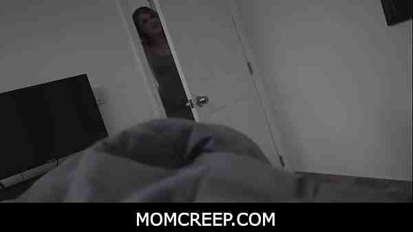 MomCreep – Big Ass MILF Stepmom Charley Hart Family Sex With Young stepson POV