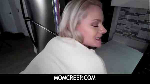 MomCreep  –  Blonde Hot MILF Stepmom Fucks stepson In Kitchen- Lisey Sweet